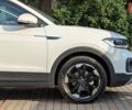 Белый Фольксваген T-Cross, объемом двигателя 1.2 л и пробегом 1 тыс. км за 21999 $, фото 8 на Automoto.ua