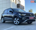 Черный Фольксваген T-Cross, объемом двигателя 1.6 л и пробегом 119 тыс. км за 23000 $, фото 2 на Automoto.ua