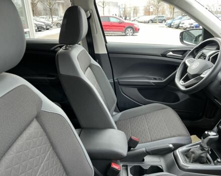 Фольксваген T-Cross 2023 в Киеве на Automoto.ua Фольксваген T-Cross, объемом двигателя 1 л и пробегом 5 тыс. км за 27061 $, фото 11 на Automoto.ua