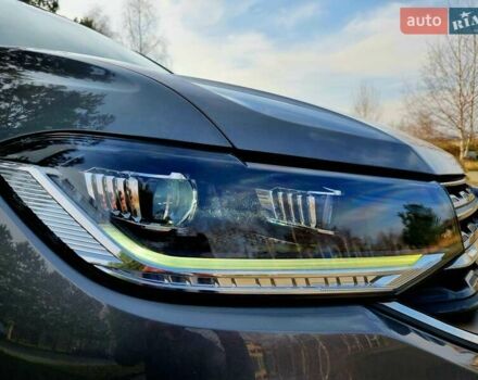Серый Фольксваген T-Cross, объемом двигателя 1.6 л и пробегом 115 тыс. км за 23999 $, фото 23 на Automoto.ua