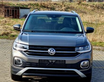 Серый Фольксваген T-Cross, объемом двигателя 1.6 л и пробегом 115 тыс. км за 22999 $, фото 17 на Automoto.ua