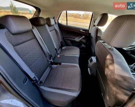 Серый Фольксваген T-Cross, объемом двигателя 1.6 л и пробегом 115 тыс. км за 22999 $, фото 91 на Automoto.ua