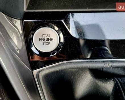 Серый Фольксваген T-Cross, объемом двигателя 1.6 л и пробегом 115 тыс. км за 22999 $, фото 56 на Automoto.ua