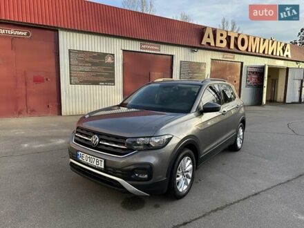 Фольксваген T-Cross 2021 у Кривому Розі на Automoto.ua Сірий Фольксваген T-Cross, об'ємом двигуна 1 л та пробігом 42 тис. км за 19000 $, фото 1 на Automoto.ua