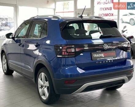 Синий Фольксваген T-Cross, объемом двигателя 1.6 л и пробегом 135 тыс. км за 19990 $, фото 11 на Automoto.ua