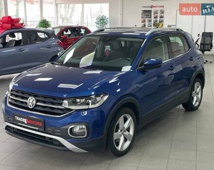 Синий Фольксваген T-Cross, объемом двигателя 1.6 л и пробегом 135 тыс. км за 19990 $, фото 2 на Automoto.ua
