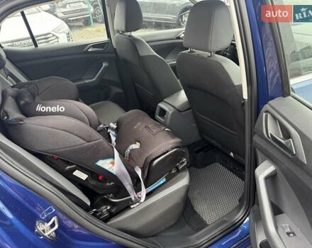 Фольксваген T-Cross 2020 в Киеве на Automoto.ua Синий Фольксваген T-Cross, объемом двигателя 1.6 л и пробегом 137 тыс. км за 19950 $, фото 10 на Automoto.ua