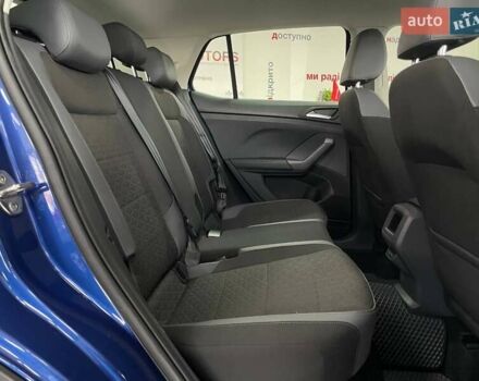 Синий Фольксваген T-Cross, объемом двигателя 1.6 л и пробегом 135 тыс. км за 19990 $, фото 42 на Automoto.ua