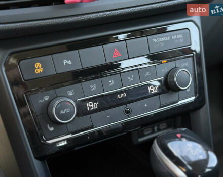 Фольксваген T-Cross 2021 в Кривом Роге на Automoto.ua Оранжевый Фольксваген T-Cross, объемом двигателя 1 л и пробегом 79 тыс. км за 18500 $, фото 50 на Automoto.ua