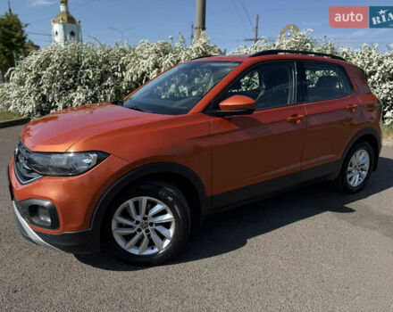 Фольксваген T-Cross 2021 в Кривом Роге на Automoto.ua Оранжевый Фольксваген T-Cross, объемом двигателя 1 л и пробегом 79 тыс. км за 18500 $, фото 9 на Automoto.ua