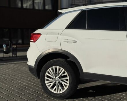 Білий Фольксваген Ті-Рок, об'ємом двигуна 1.5 л та пробігом 180 тис. км за 16600 $, фото 4 на Automoto.ua