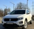 Белый Фольксваген Ти-Рок, объемом двигателя 1.5 л и пробегом 190 тыс. км за 15500 $, фото 1 на Automoto.ua