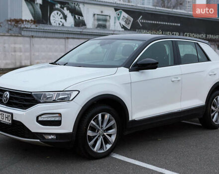 Белый Фольксваген Ти-Рок, объемом двигателя 1.97 л и пробегом 159 тыс. км за 23000 $, фото 4 на Automoto.ua