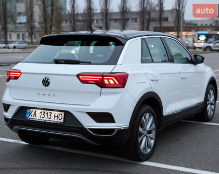 Белый Фольксваген Ти-Рок, объемом двигателя 1.97 л и пробегом 159 тыс. км за 23000 $, фото 8 на Automoto.ua