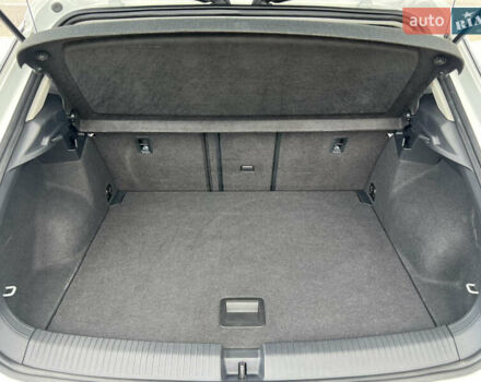 Білий Фольксваген Ті-Рок, об'ємом двигуна 1.97 л та пробігом 191 тис. км за 19713 $, фото 25 на Automoto.ua