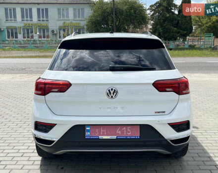 Білий Фольксваген Ті-Рок, об'ємом двигуна 1.97 л та пробігом 191 тис. км за 19713 $, фото 5 на Automoto.ua
