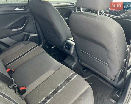 Білий Фольксваген Ті-Рок, об'ємом двигуна 1.97 л та пробігом 191 тис. км за 19713 $, фото 22 на Automoto.ua