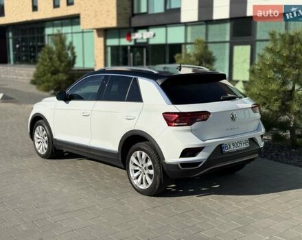 Белый Фольксваген Ти-Рок, объемом двигателя 1.5 л и пробегом 56 тыс. км за 24900 $, фото 5 на Automoto.ua