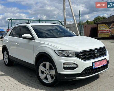 Белый Фольксваген Ти-Рок, объемом двигателя 1.97 л и пробегом 191 тыс. км за 20367 $, фото 1 на Automoto.ua