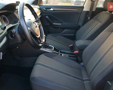 Белый Фольксваген Ти-Рок, объемом двигателя 1.5 л и пробегом 119 тыс. км за 20699 $, фото 12 на Automoto.ua