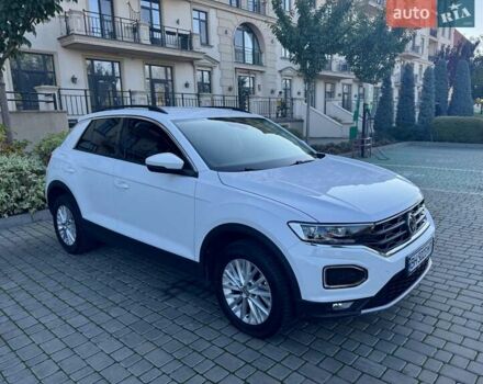 Фольксваген Ти-Рок 2019 в Одессе на Automoto.ua Белый Фольксваген Ти-Рок, объемом двигателя 1.5 л и пробегом 71 тыс. км за 19999 $, фото 14 на Automoto.ua