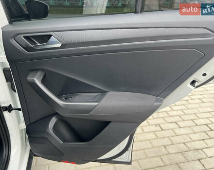 Білий Фольксваген Ті-Рок, об'ємом двигуна 1.97 л та пробігом 191 тис. км за 19713 $, фото 24 на Automoto.ua