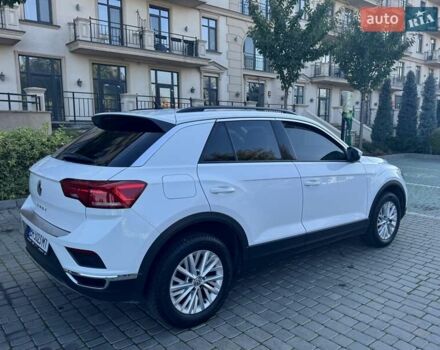 Фольксваген Ти-Рок 2019 в Одессе на Automoto.ua Белый Фольксваген Ти-Рок, объемом двигателя 1.5 л и пробегом 71 тыс. км за 19999 $, фото 28 на Automoto.ua