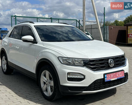 Белый Фольксваген Ти-Рок, объемом двигателя 1.97 л и пробегом 191 тыс. км за 20367 $, фото 8 на Automoto.ua