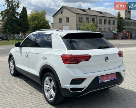 Білий Фольксваген Ті-Рок, об'ємом двигуна 1.97 л та пробігом 191 тис. км за 19713 $, фото 4 на Automoto.ua