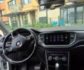 Белый Фольксваген Ти-Рок, объемом двигателя 1.5 л и пробегом 71 тыс. км за 21799 $, фото 14 на Automoto.ua