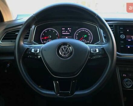 Белый Фольксваген Ти-Рок, объемом двигателя 1.5 л и пробегом 119 тыс. км за 20699 $, фото 8 на Automoto.ua