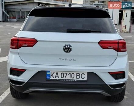 Фольксваген Ти-Рок 2020 в Киеве на Automoto.ua Белый Фольксваген Ти-Рок, объемом двигателя 1.5 л и пробегом 31 тыс. км за 25000 $, фото 5 на Automoto.ua