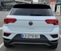 Фольксваген Ти-Рок 2020 в Киеве на Automoto.ua Белый Фольксваген Ти-Рок, объемом двигателя 1.5 л и пробегом 31 тыс. км за 25000 $, фото 5 на Automoto.ua