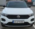 Фольксваген Ти-Рок 2020 в Киеве на Automoto.ua Белый Фольксваген Ти-Рок, объемом двигателя 1.5 л и пробегом 31 тыс. км за 25000 $, фото 1 на Automoto.ua