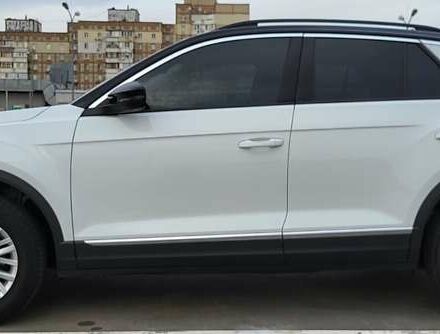 Фольксваген Ти-Рок 2020 в Киеве на Automoto.ua Белый Фольксваген Ти-Рок, объемом двигателя 1.5 л и пробегом 31 тыс. км за 25000 $, фото 7 на Automoto.ua