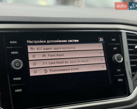 Белый Фольксваген Ти-Рок, объемом двигателя 1.5 л и пробегом 65 тыс. км за 23500 $, фото 8 на Automoto.ua