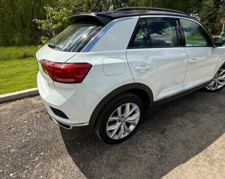 Белый Фольксваген Ти-Рок, объемом двигателя 1.5 л и пробегом 22 тыс. км за 25600 $, фото 8 на Automoto.ua