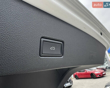 Белый Фольксваген Ти-Рок, объемом двигателя 1.5 л и пробегом 65 тыс. км за 23500 $, фото 13 на Automoto.ua