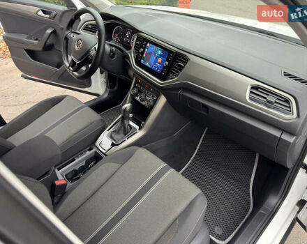 Білий Фольксваген Ті-Рок, об'ємом двигуна 1.5 л та пробігом 65 тис. км за 22999 $, фото 40 на Automoto.ua