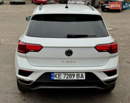 Білий Фольксваген Ті-Рок, об'ємом двигуна 1.5 л та пробігом 65 тис. км за 22999 $, фото 23 на Automoto.ua