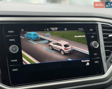 Белый Фольксваген Ти-Рок, объемом двигателя 1.5 л и пробегом 65 тыс. км за 23500 $, фото 9 на Automoto.ua