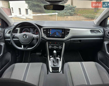 Білий Фольксваген Ті-Рок, об'ємом двигуна 1.5 л та пробігом 65 тис. км за 22999 $, фото 34 на Automoto.ua