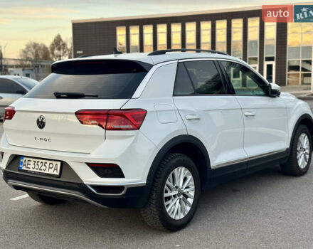 Белый Фольксваген Ти-Рок, объемом двигателя 1.5 л и пробегом 65 тыс. км за 23500 $, фото 21 на Automoto.ua