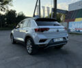 Фольксваген Ти-Рок 2021 в Лубнах на Automoto.ua Белый Фольксваген Ти-Рок, объемом двигателя 1.97 л и пробегом 43 тыс. км за 25500 $, фото 12 на Automoto.ua
