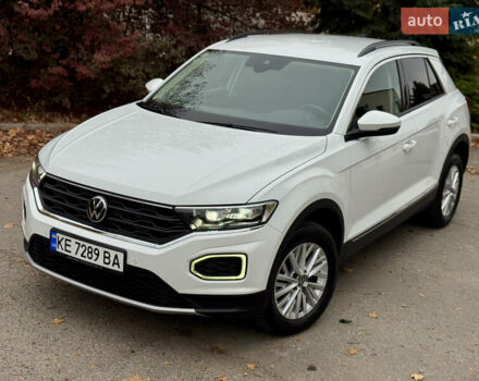 Білий Фольксваген Ті-Рок, об'ємом двигуна 1.5 л та пробігом 65 тис. км за 22999 $, фото 25 на Automoto.ua