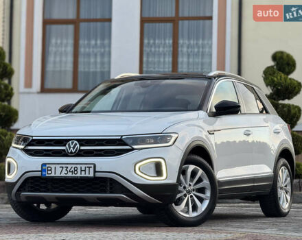 Білий Фольксваген Ті-Рок, об'ємом двигуна 1.5 л та пробігом 55 тис. км за 22799 $, фото 3 на Automoto.ua