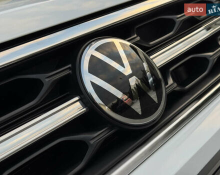 Білий Фольксваген Ті-Рок, об'ємом двигуна 1.5 л та пробігом 55 тис. км за 22799 $, фото 35 на Automoto.ua