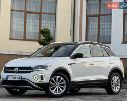 Білий Фольксваген Ті-Рок, об'ємом двигуна 1.5 л та пробігом 55 тис. км за 22799 $, фото 2 на Automoto.ua