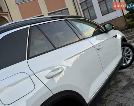 Білий Фольксваген Ті-Рок, об'ємом двигуна 1.5 л та пробігом 55 тис. км за 22799 $, фото 66 на Automoto.ua