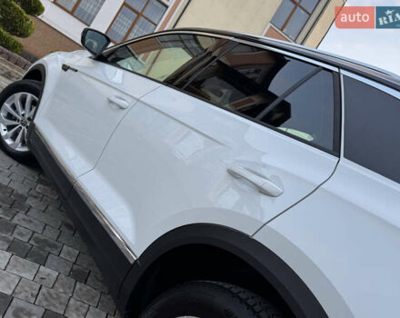 Білий Фольксваген Ті-Рок, об'ємом двигуна 1.5 л та пробігом 55 тис. км за 22799 $, фото 83 на Automoto.ua